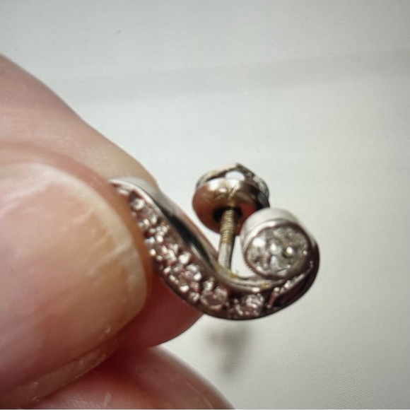 Antique 14k Old Mine Cut Diamond Earrings - Picture 3 of 4